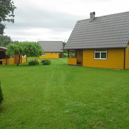 Laasi-jaani Homes * Pamma